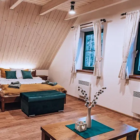 Chalet Blueberry